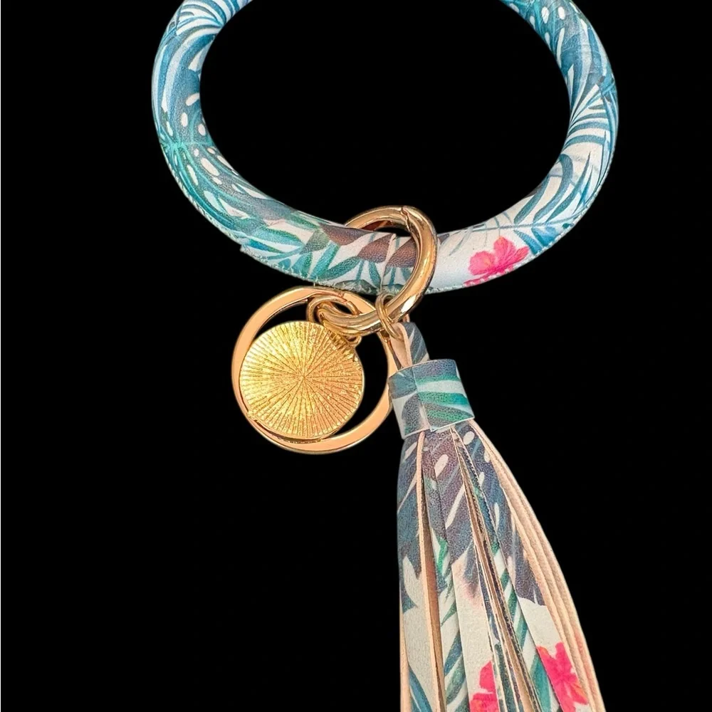 Floral Keychain Bracelet with Tassel‎
